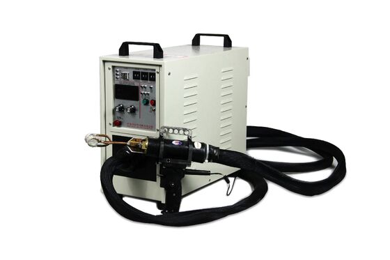 Loại tay cầm Máy sưởi cảm ứng tần số cao với mô-đun IGBT chu kỳ làm việc 100% và cáp 4,5M