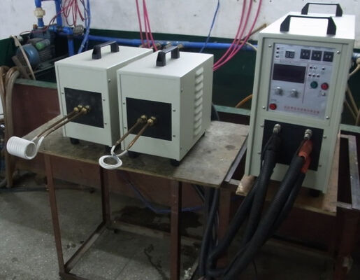 Giá tốt Máy gia nhiệt cảm ứng tần số cao HF-25KW với chu kỳ làm việc 100% tần số 30-80kHz và chứng nhận CE trực tuyến