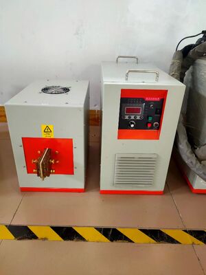 Giá tốt Thiết bị sưởi ấm cảm ứng tần số siêu cao UF-20kw trực tuyến